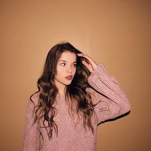 Meet your Posher, Krislin